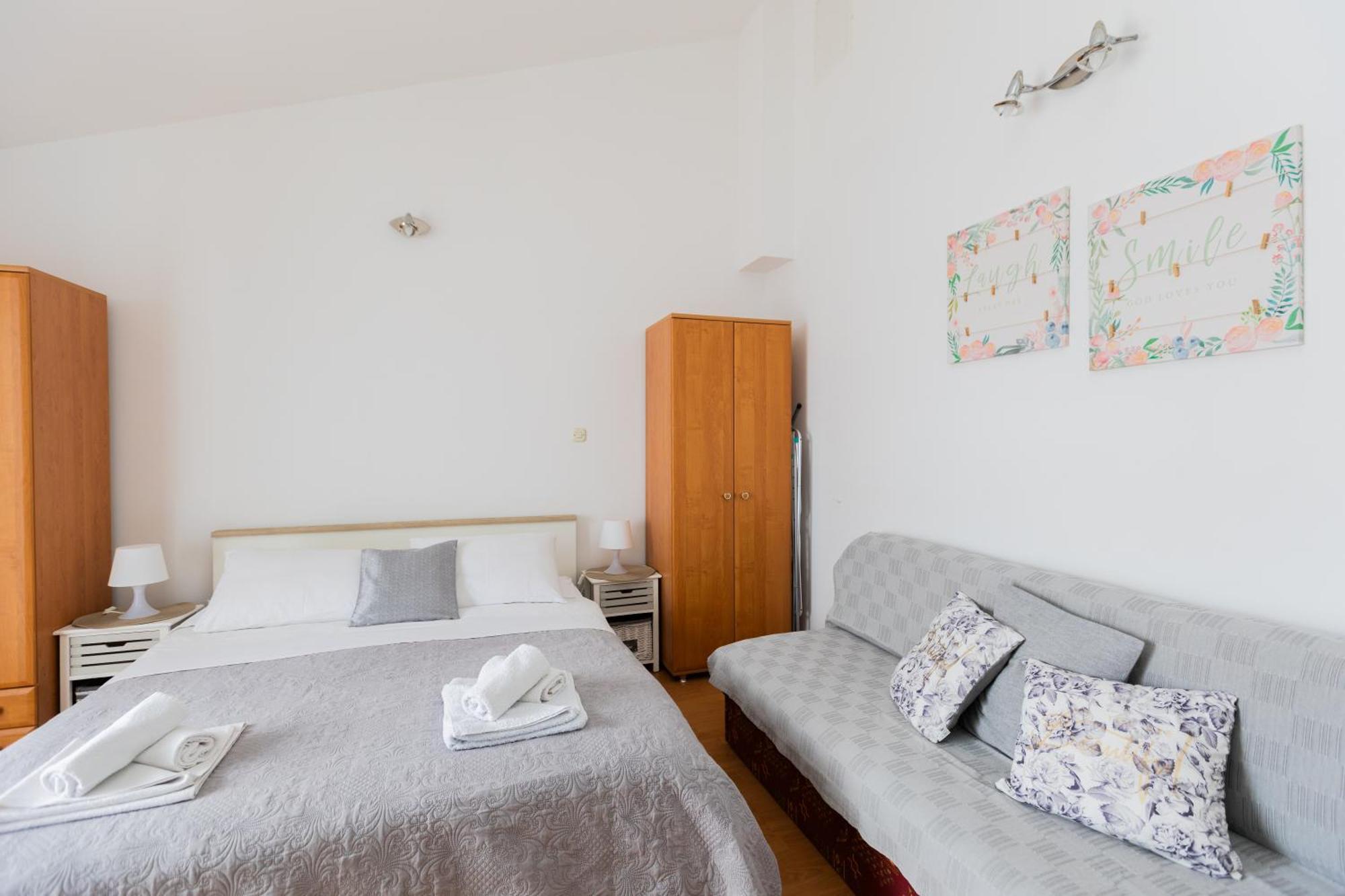 Apartments Rudi لوكفا روجوزنيكا المظهر الخارجي الصورة