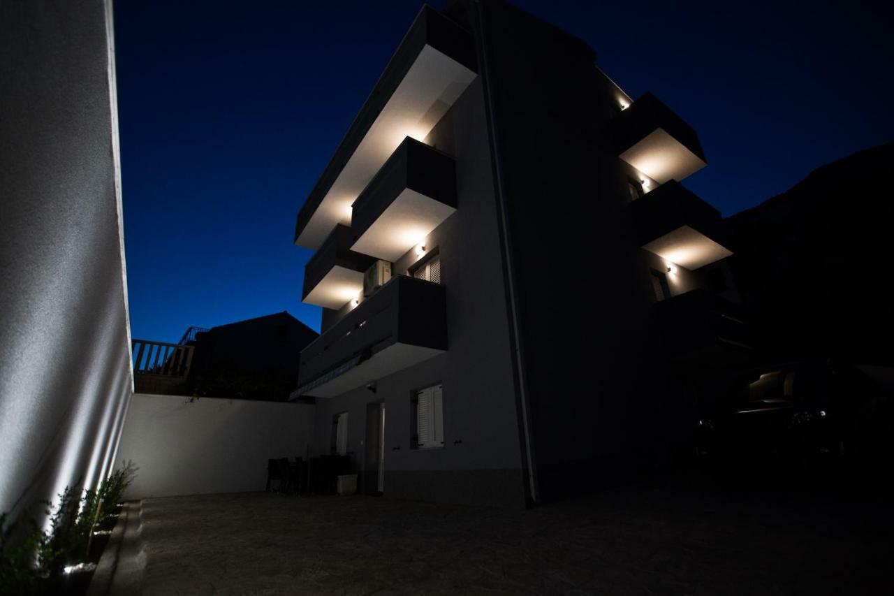 Apartments Rudi لوكفا روجوزنيكا المظهر الخارجي الصورة