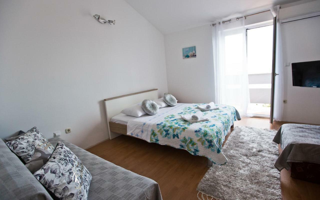 Apartments Rudi لوكفا روجوزنيكا المظهر الخارجي الصورة